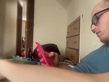 Cleatus27 Chaturbate stream image from December 28, 2025