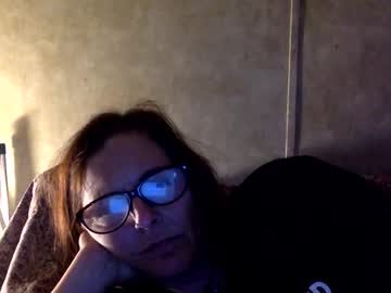 Fantabulous197 Chaturbate stream image from December 28, 2025