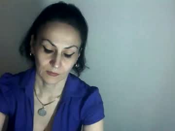 Frankieteasing Chaturbate stream image from December 28, 2025