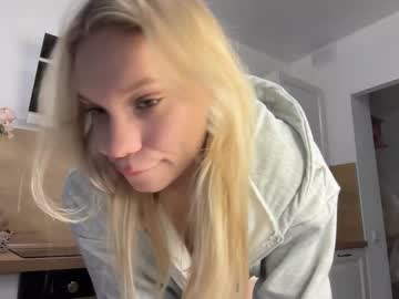 Sof1bl1ss Chaturbate stream image from December 28, 2025