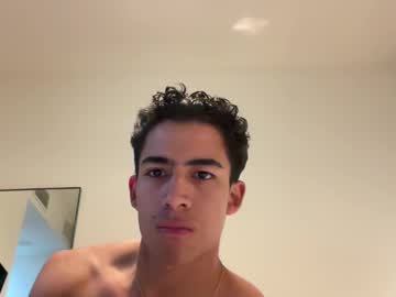 Fedetwink Chaturbate stream image from December 28, 2025