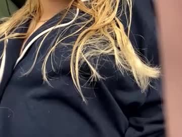 Hailey_Would Chaturbate stream image from December 28, 2025