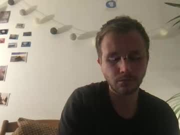 Enerjizzer Chaturbate stream image from December 28, 2025