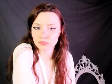 Bat_Laughing_Bat Chaturbate stream image from December 29, 2025