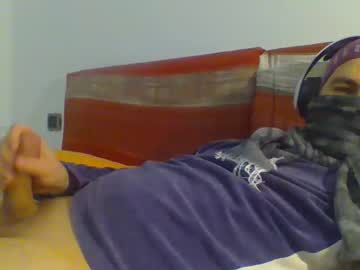 Hummingbirdwhore Chaturbate stream image from December 29, 2025