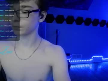 Juniorbooo Chaturbate stream image from December 29, 2025