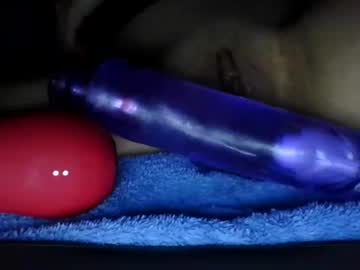 Prettywhitetoes69 Chaturbate stream image from December 29, 2025