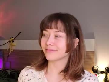 Kina_Kaa Chaturbate stream image from December 29, 2025