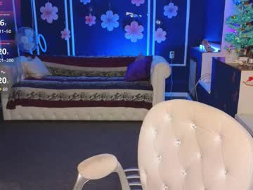 Kira_Kennet Chaturbate stream image from December 29, 2025