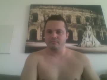 Guigui12520 Chaturbate stream image from December 29, 2025