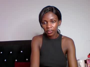 Sexypetite02 Chaturbate stream image from December 29, 2025