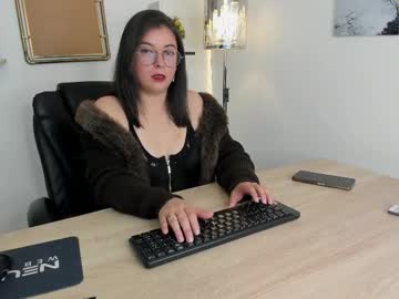 Victoria_Cg Chaturbate stream image from December 29, 2025