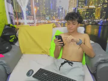 Hot_Bunny713 Chaturbate stream image from December 29, 2025