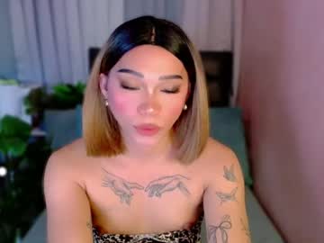 Kellysexxie Chaturbate stream image from December 29, 2025