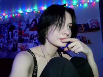 Epifaniapaolino Chaturbate stream image from December 29, 2025