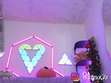 Tiny_Vixen_ Chaturbate stream image from December 29, 2025