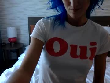 Omilk Chaturbate stream image from December 29, 2025