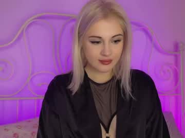 Candyhannah Chaturbate stream image from December 29, 2025