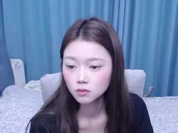 Doriseileen Chaturbate stream image from December 29, 2025