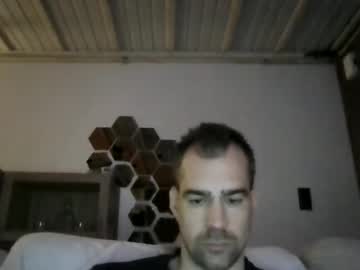 Loonelyy Chaturbate stream image from December 29, 2025