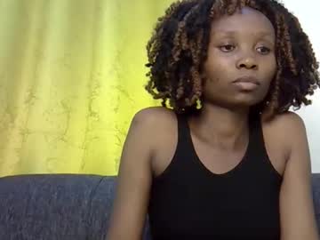 Sweetie_Coco Chaturbate stream image from December 29, 2025