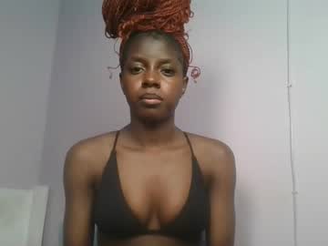 Sexykitten200 Chaturbate stream image from December 29, 2025