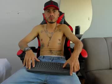 Matthewcullenn Chaturbate stream image from December 29, 2025