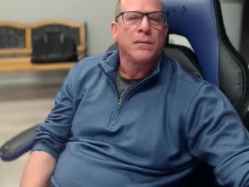 Coolcatgreen Chaturbate stream image from December 29, 2025