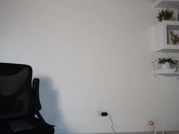 Maximohoot Chaturbate stream image from December 29, 2025