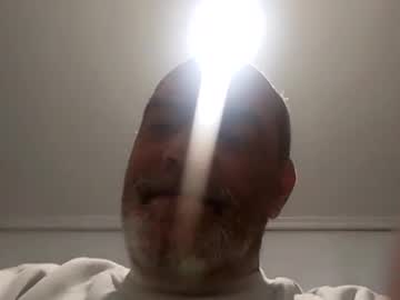 Castyon Chaturbate stream image from December 29, 2025