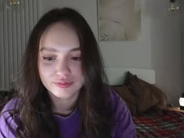Evi_Woow Chaturbate stream image from December 29, 2025