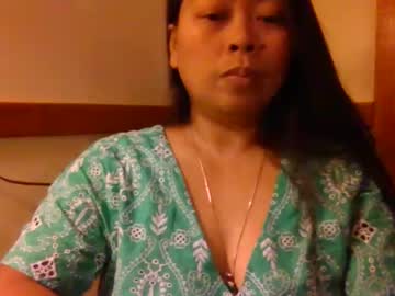 Amazinglora Chaturbate stream image from December 30, 2025