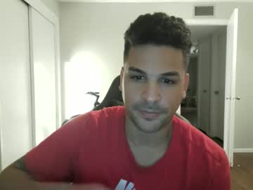 Cpapichulo Chaturbate stream image from December 30, 2025