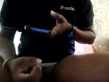 Aachujos97 Chaturbate stream image from December 30, 2025