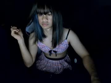 Dumbsissyusa Chaturbate stream image from December 30, 2025