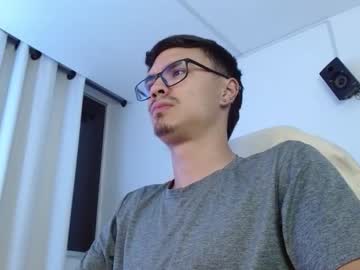 Taurus4k Chaturbate stream image from December 30, 2025