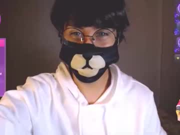 Yuniorb Chaturbate stream image from December 30, 2025