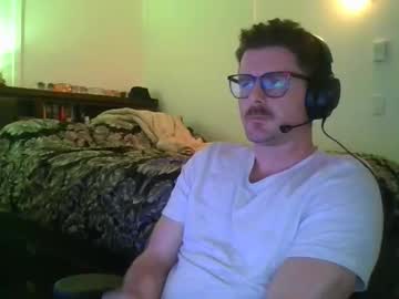 Buddywoodbine Chaturbate stream image from December 30, 2025