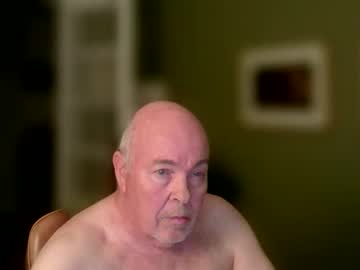 Mickbiguyohio Chaturbate stream image from December 30, 2025