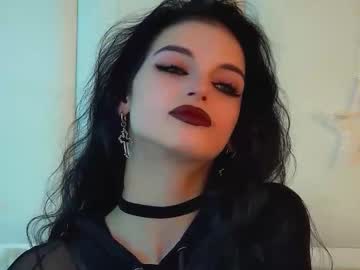 Beverlyyork Chaturbate stream image from December 30, 2025