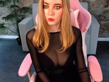 Dianadanian Chaturbate stream image from December 30, 2025