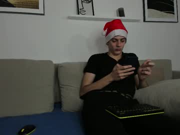 Iann_Martinez Chaturbate stream image from December 30, 2025