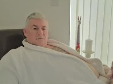 She52 Chaturbate stream image from December 30, 2025