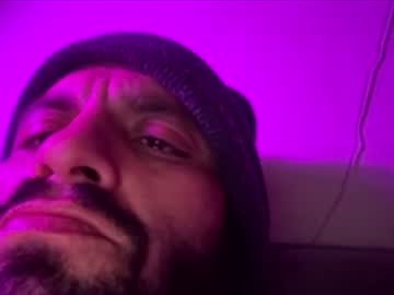 Fuckholes915 Chaturbate stream image from December 30, 2025