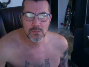 Loanm Chaturbate stream image from December 30, 2025