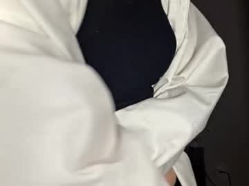 Alberthamazierski Chaturbate stream image from December 30, 2025