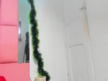 Evaa_White Chaturbate stream image from December 30, 2025