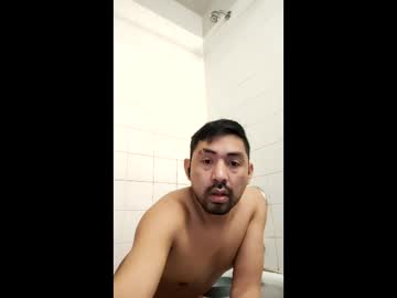 Augustotojin64 Chaturbate stream image from December 30, 2025