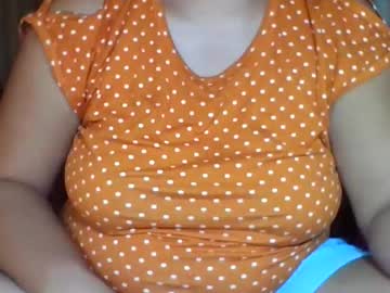 Curvyladyxx289 Chaturbate stream image from December 30, 2025