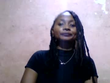 Emilienne96 Chaturbate stream image from December 30, 2025